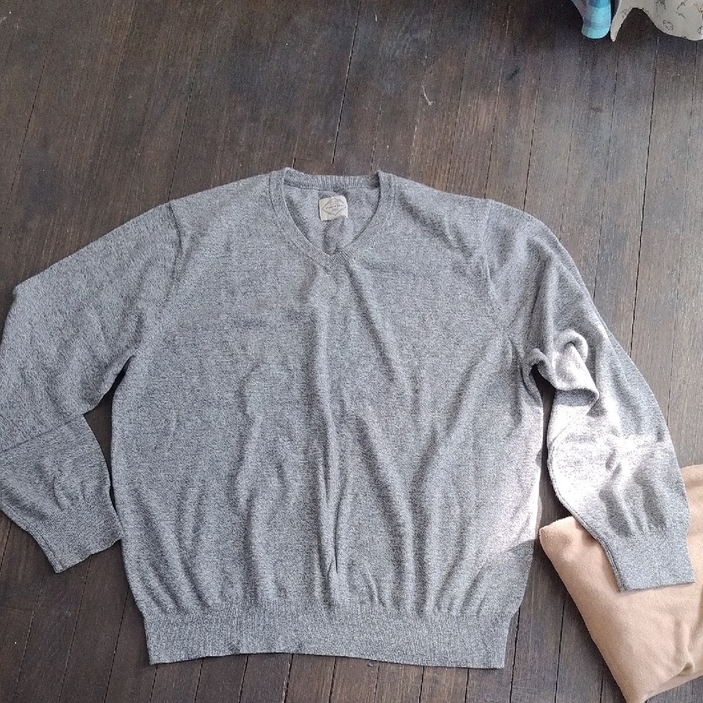 Lot of 3 ST JOHN Mens V Neck Sweaters Chocolate,Gray,Camel Sz XL - Picture 3 of 10
